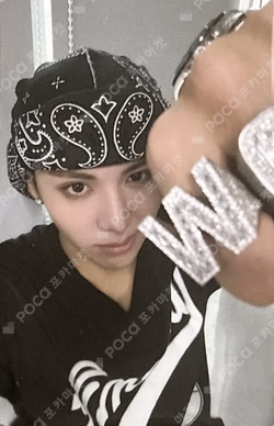 FAMOUS YETIMALL WOOCHAN photocard image