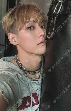HOOK LEE MINHYUK photocard image