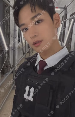 MAVERICK Story Book Ver. JUYEON photocard image