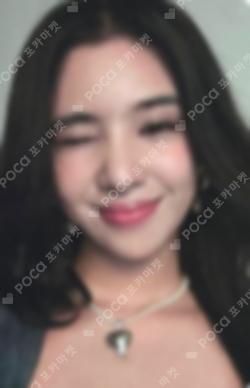 SIS (Soft Is Strong) Walmart Exclusive Sophia photocard image