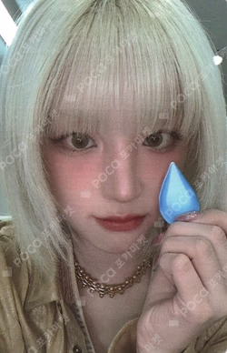 We are EVERLINE YUQI photocard image