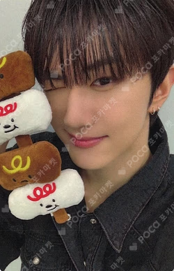 YOUNI-T EVERLINE KYUNGMUN photocard image