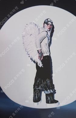 HUNTER Talisman Ver. Key photocard image