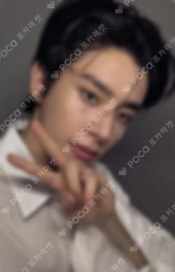 DESIRE : UNLEASH YIZHIYU JAKE photocard image