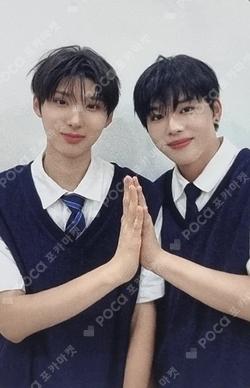 2025 Idol Star Athletics Championships Unit photocard image