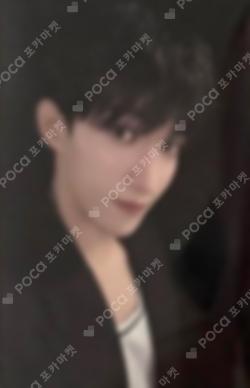 HAPPY BURSTDAY YIZHIYU WINNER DK photocard image