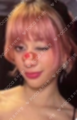 BEAUTIFUL CHAOS POP-UP STORE RANDOM TRADING CARD