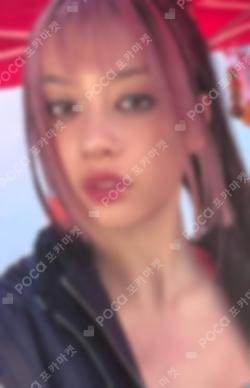 BEAUTIFUL CHAOS UNIVERSAL Megan photocard image