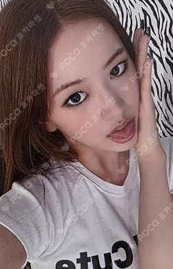 IVE SECRET SOUND WAVE LUCKY DRAW YUJIN photocard image