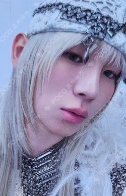 HUNTER MAKESTAR Key photocard image