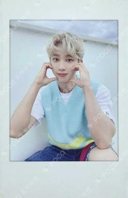 &CON2 TRADING PHOTO CARD SET