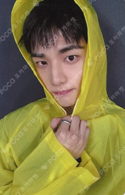 KARMA POP-UP STORE UNIFORM T-SHIRT