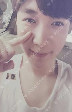 Lose Control Normal Edition LAY photocard image