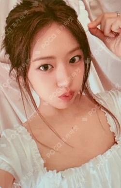 IVE SECRET LOVED IVE ver. STARSHIPSQUARE YUJIN photocard image