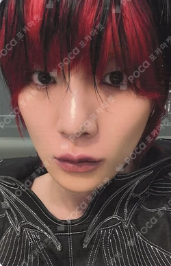 HUNTER The Cube Ver. Key photocard image
