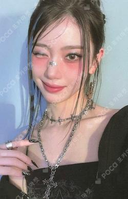 BUBBLE GUM POCAALBUM ver. XIAOTING photocard image