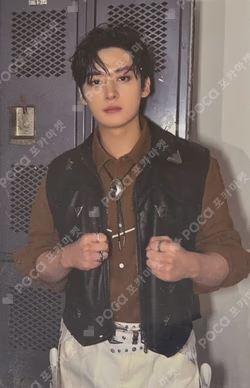 KARMA POP-UP STORE STAMP EVENT LEE KNOW photocard image