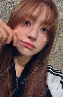 Day & Night MUVVE CHANELLE MOON photocard image
