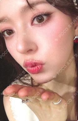 Love Tune Green Universe Music CHANELLE MOON photocard image