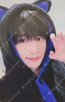 Dare to Crave MAKESTAR JUNGMO photocard image