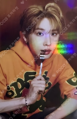 UPSIDE DOWN Photobook VER. DOWN VER.