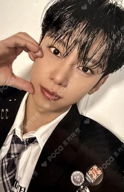 UPSIDE DOWN Photobook VER. KIM DONG HYUN photocard image