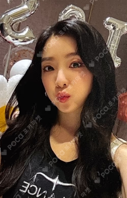 TILT YETIMALL LUCKY DRAW IRENE photocard image
