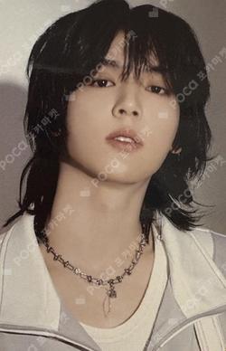 NEVER SAY NEVER TOWER RECORDS HAN YUJIN photocard image