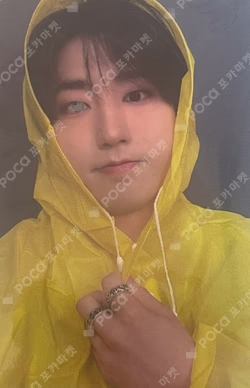 KARMA POP-UP STORE UNIFORM T-SHIRT