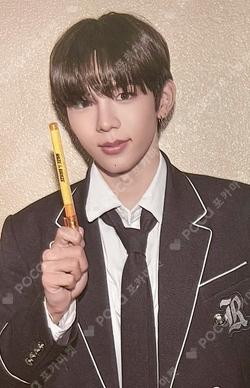 1st STAGE to RIIZE Digital Code ver./ Blu-ray ver. PRE-ORDER EVENT SHOTARO photocard image