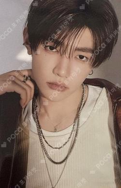 ZEROBASEONE ZHANG HAO photocard image
