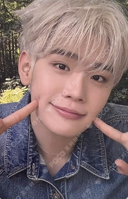 NEVER SAY NEVER CD SHOP LUCKY DRAW