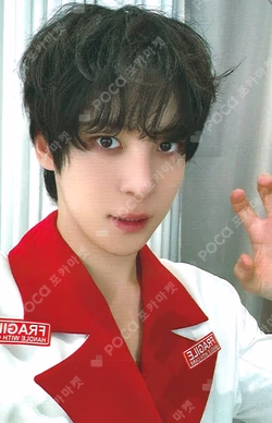 ATEEZ X ANITEEZ POP-UP EXHIBITION & STORE ANITEEZ IN THE CALLING REWARD YUNHO photocard image