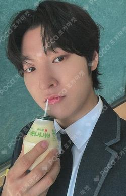 OnlyOneOf gallery bOOk ‘year bOOk’ fromm store JunJi photocard image