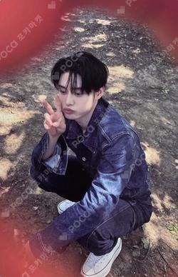 NEVER SAY NEVER PHOTOBOOK Ver. ORDINARY Ver. KIM JIWOONG photocard image