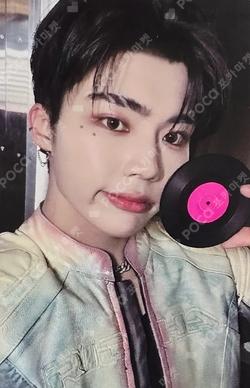 ZEROBASEONE PARK GUNWOOK photocard image