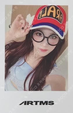 Club Icarus Hellolive shop Kim Lip photocard image