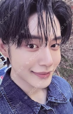 NEVER SAY NEVER PHOTOBOOK Ver. ORDINARY Ver. KIM JIWOONG photocard image