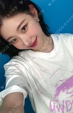 Girls Will Be Girls POP-UP STORE Short Sleeve CHAERYEONG photocard image