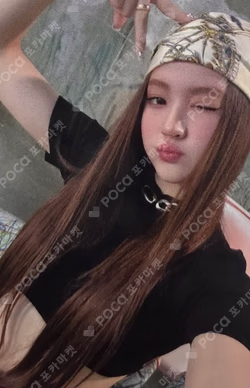 MEOW BROADCAST ELLA photocard image