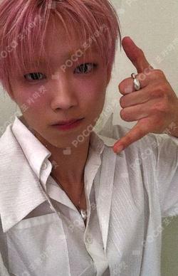 Electric Heart : Born to Glow FANPLEE MIN HO photocard image