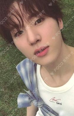 Electric Heart : Born to Glow YOON SUNG photocard image