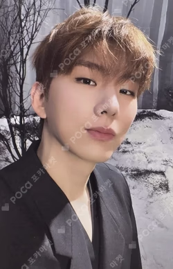 THE X UNKNOWN X VER. KIHYUN photocard image