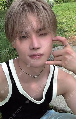 Electric Heart : Born to Glow MYUNG HO photocard image
