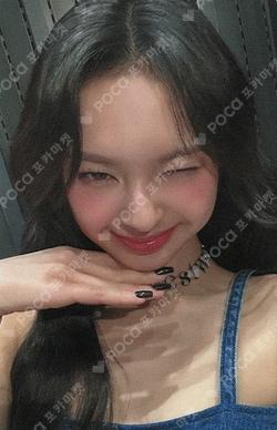 2025 BABYMONSTER 1st WORLD TOUR HELLO MONSTERS IN JAPAN POP-UP STORE RANDOM TRADING CARD [B] CHIQUITA photocard image