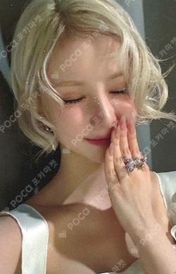 A Montage of ( ) EVERLINE EUNHA photocard image