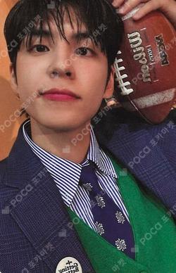 The DECADE Six on the Dice ver. WONPIL photocard image