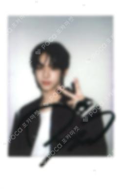 TRY WITH US YIZHIYU WINNER DOHOON photocard image