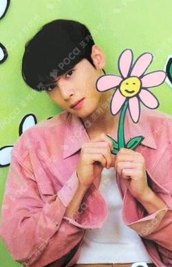 2023 SEASON’S GREETINGS TRADING CARD