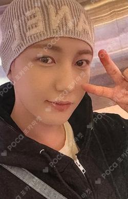 DREAMSCAPE StarRiver RENJUN photocard image